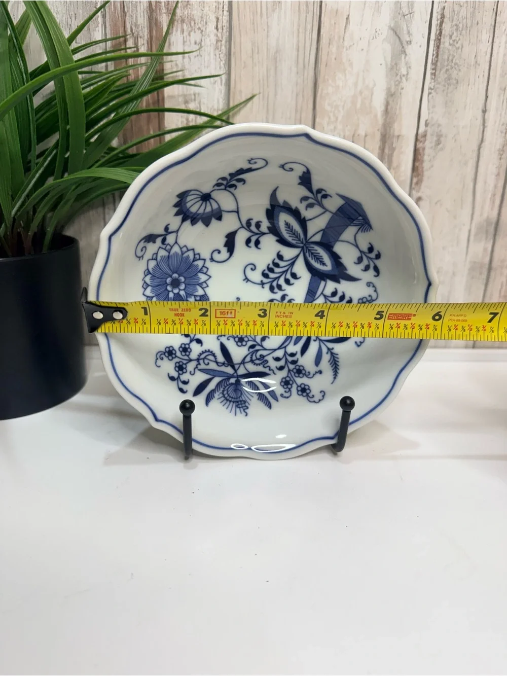 5 3/8” Soup/Fruit Bowl Vintage Blue Danube